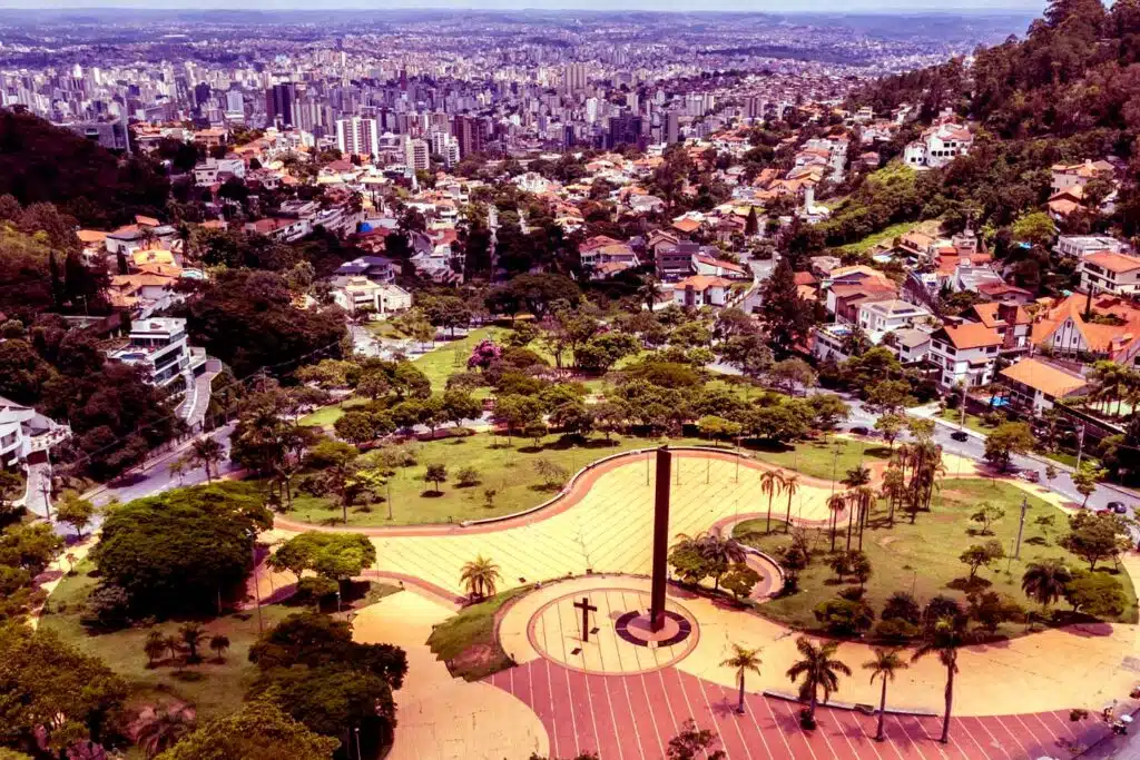 Dicas de Hotéis ideais para viagens a trabalho em BH